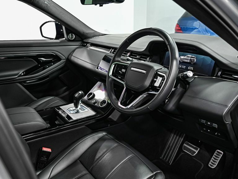 Land Rover Range Rover Evoque 1.5 P300e Black