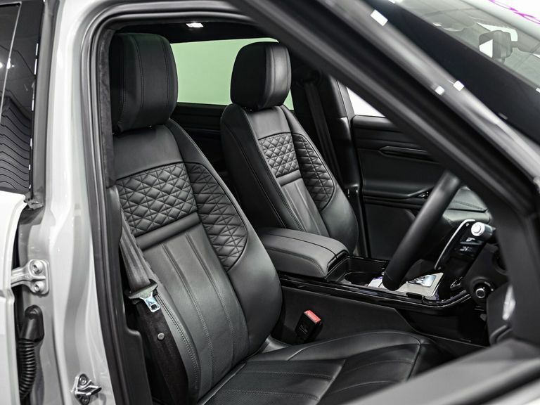 Land Rover Range Rover Evoque 1.5 P300e SL22OHP Black #3
