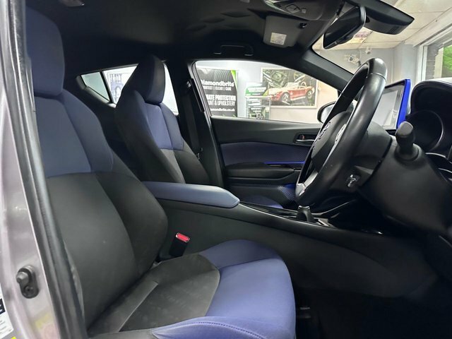Toyota C-Hr 1.2 Vvt-i Dynamic Suv Euro 6 S WV67ZYH Silver #6
