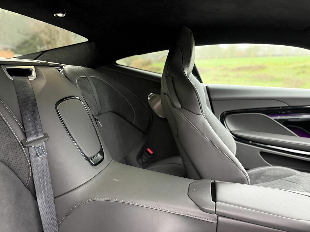 Aston Martin DB12 4.0 V8 Coupe #13