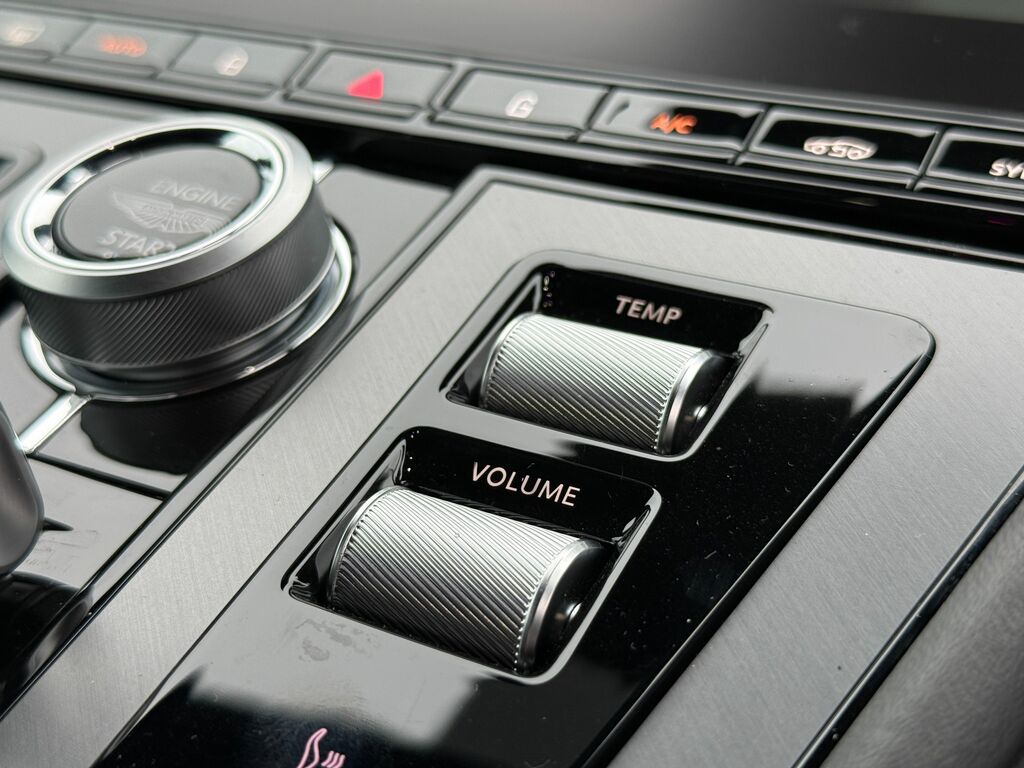 Aston Martin DB12 4.0 V8 Coupe #18