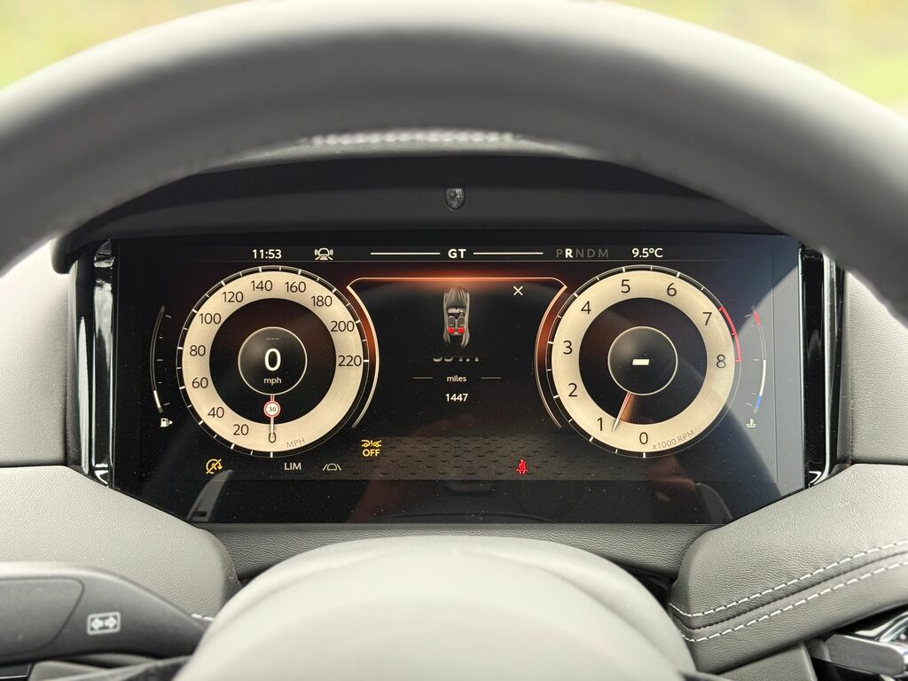 Aston Martin DB12 4.0 V8 Coupe #29