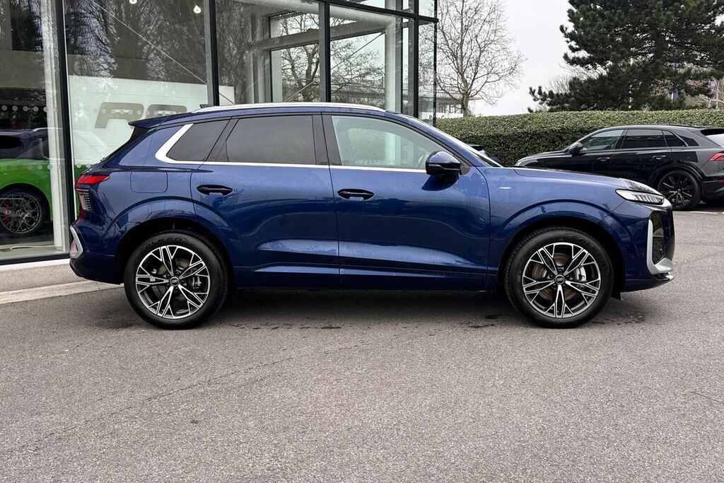 Audi Q3 S Line HK75OJY Blue #2