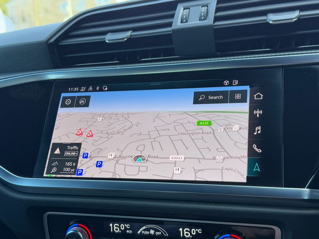 Audi Q3 S Line DA23JUC Black #4