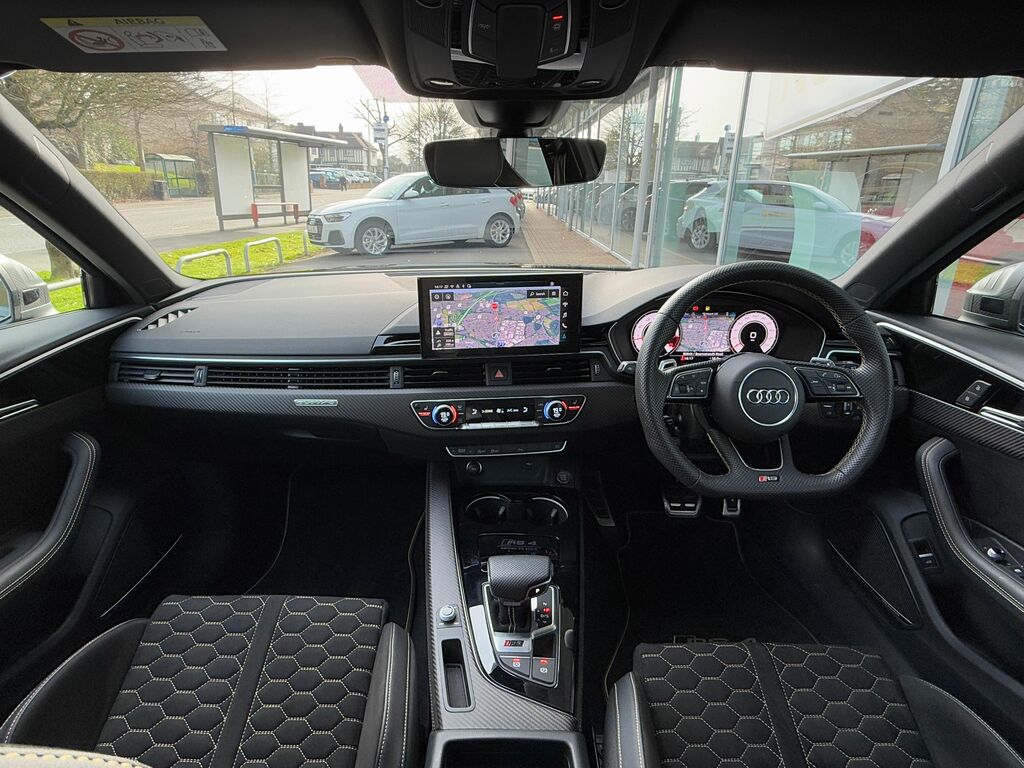 Audi RS4 Avant Petrol HG25MMX Black #3