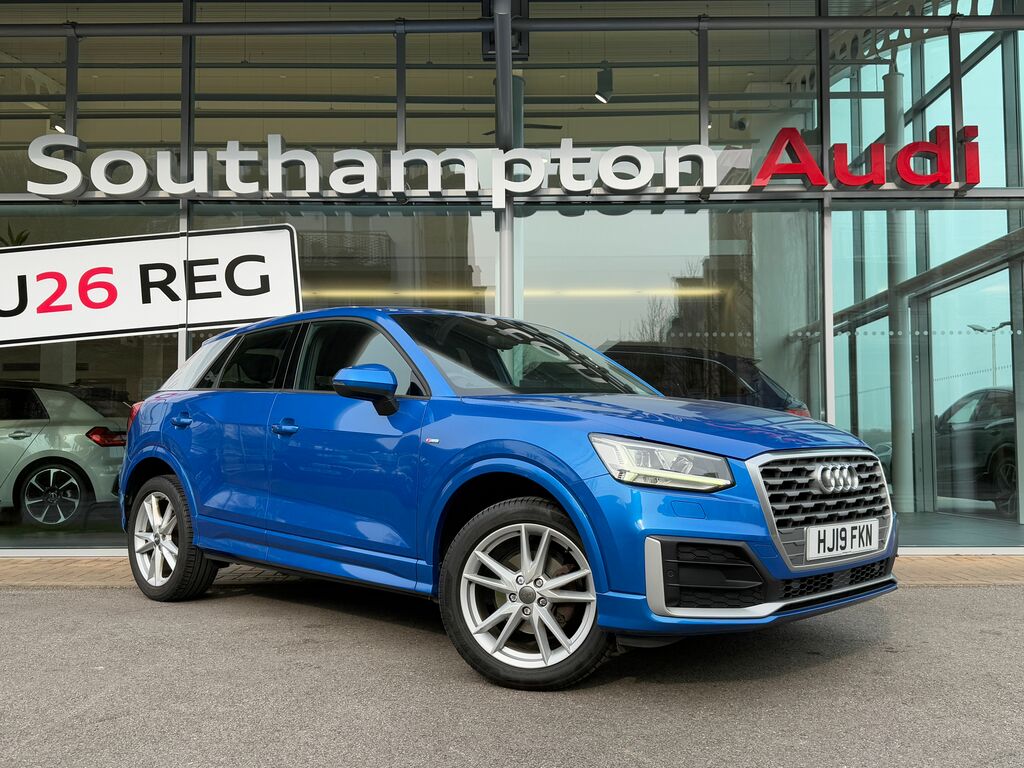 Audi Q2 S Line Blue