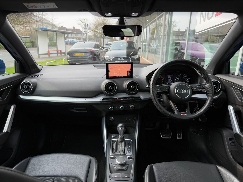 Audi Q2 S Line HJ19FKN Blue #3