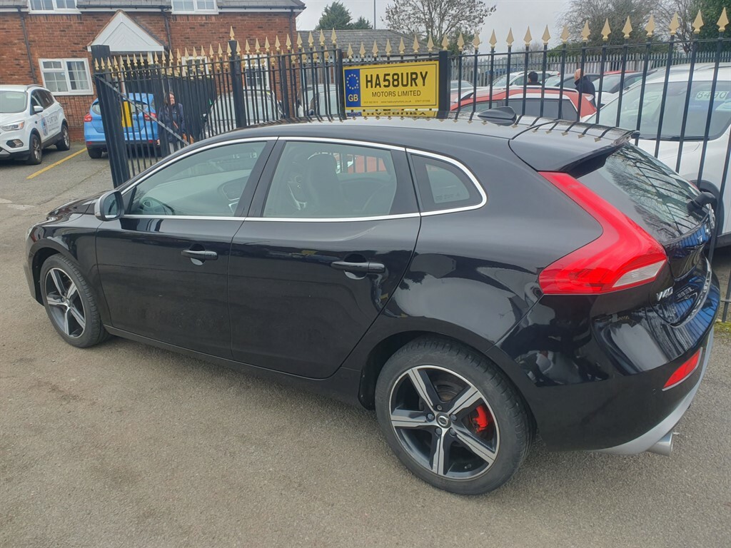 Volvo V40 2.0 D2 R-design Nav Plus Hatchback Manu CX68FNG Black #5