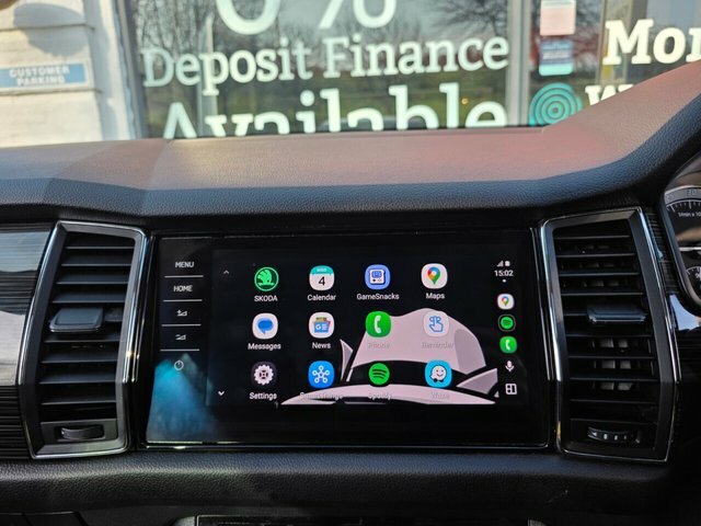 Skoda Kodiaq Tdi Se L Suv VU70KDV White #2