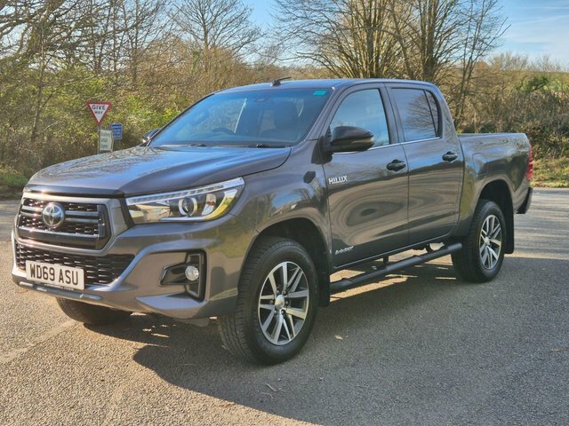 Toyota HILUX 2020 2.4 D-4d Invincible X Pickup Double Cab D WD69ASU Grey #2