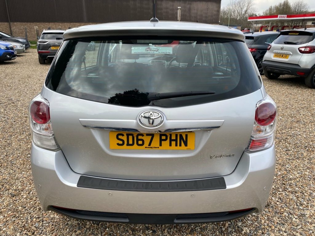 Toyota Verso 1.6L Icon Silver #6