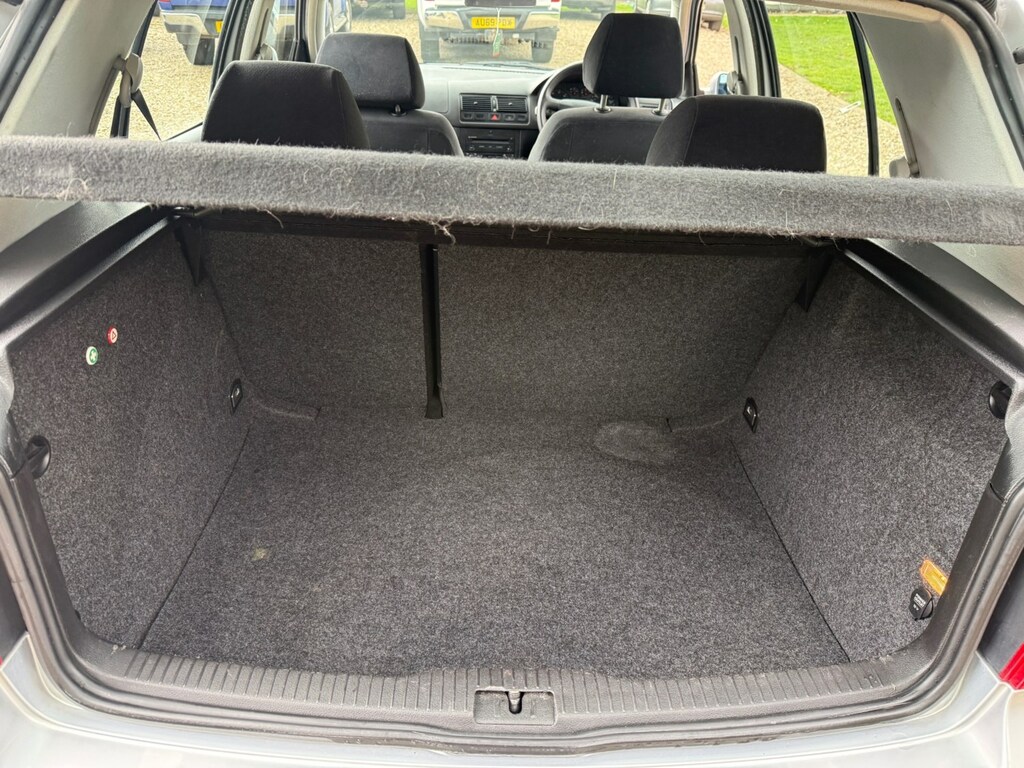 Volkswagen Golf 1.4 S Green #6