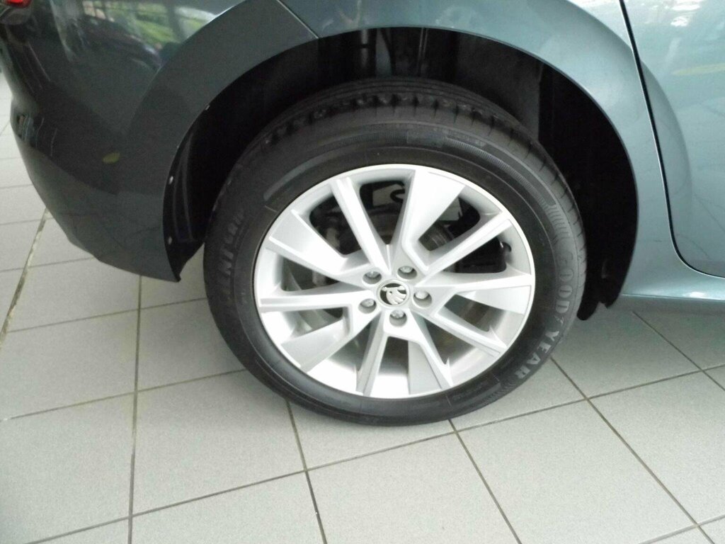 Skoda Kamiq Suv 1.0 Tsi Se Euro 6 Ss 202121 GD21MBU Grey #6
