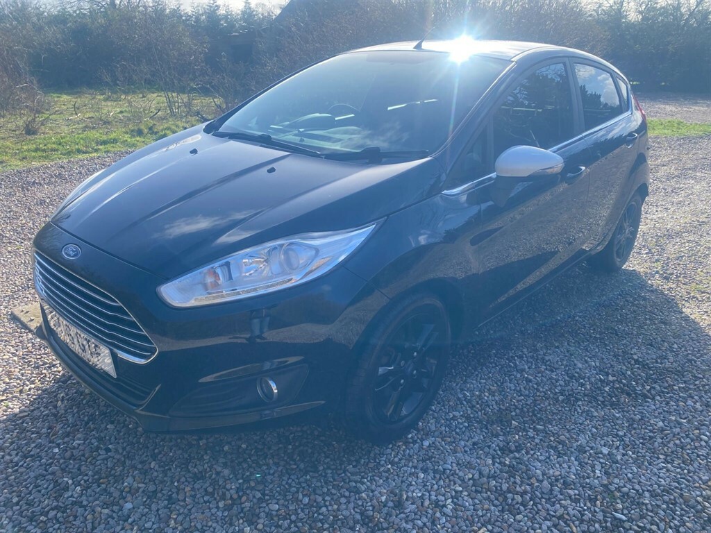 Ford Fiesta 1.0T Ecoboost Zetec Black Edition Euro 6 Ss ET16GTF Black #3