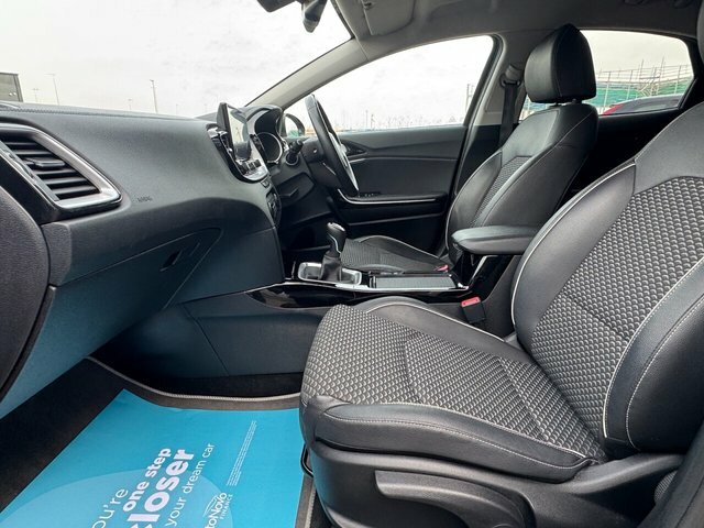 Kia Xceed T-gdi 3 Suv DY22JWK Brown #4