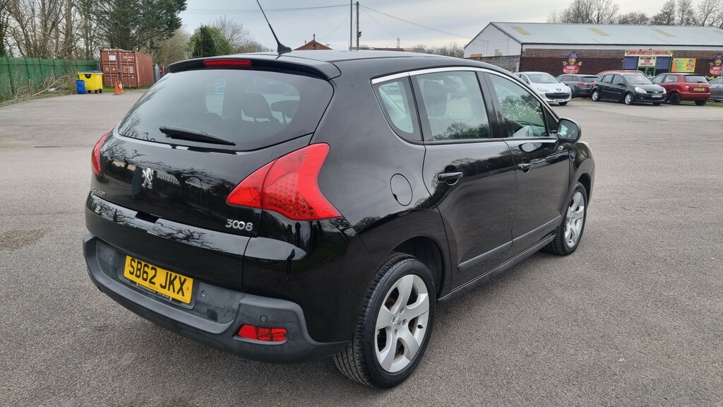 Peugeot 3008 Suv 1.6 Hdi Active 2012 SB62JKX Black #2