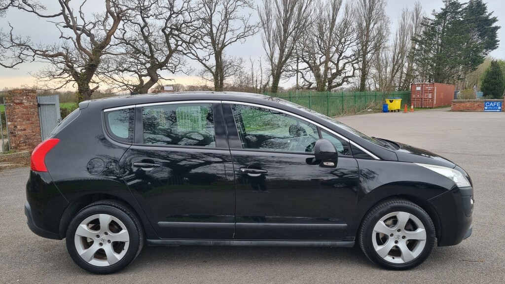 Peugeot 3008 Suv 1.6 Hdi Active 2012 SB62JKX Black #3
