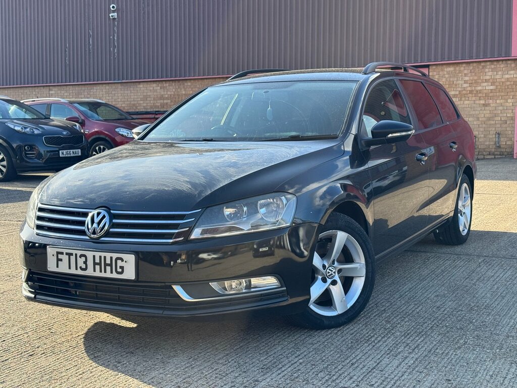 Volkswagen Passat Home Car Detail 