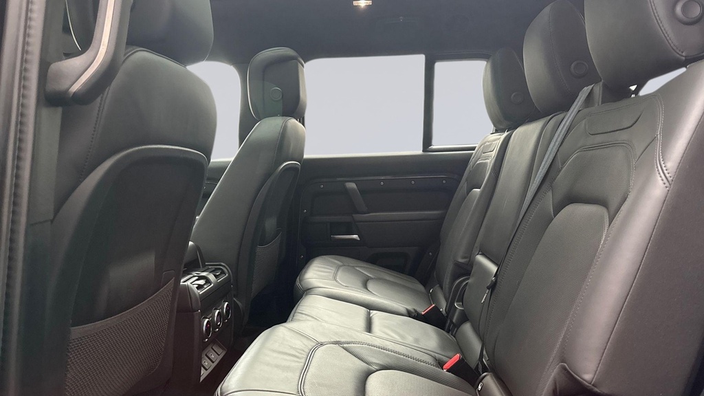 Land Rover Defender 130 3.0 D350 X-dynamic Hse 130 8 Seat KW74VDZ Grey #4