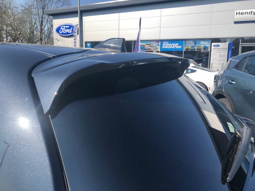 Toyota Yaris 1.5 Hybrid Design Cvt GK73HYO Black #4