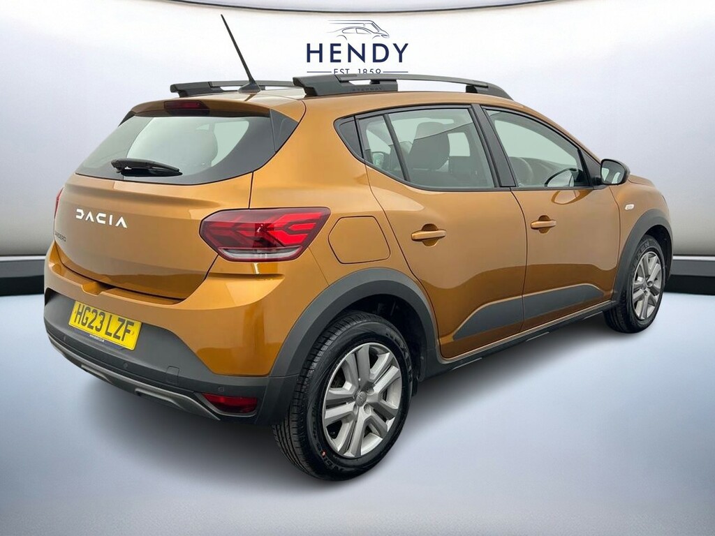 Dacia Sandero Stepway 1.0 Tce Expression HG23LZF Orange #4