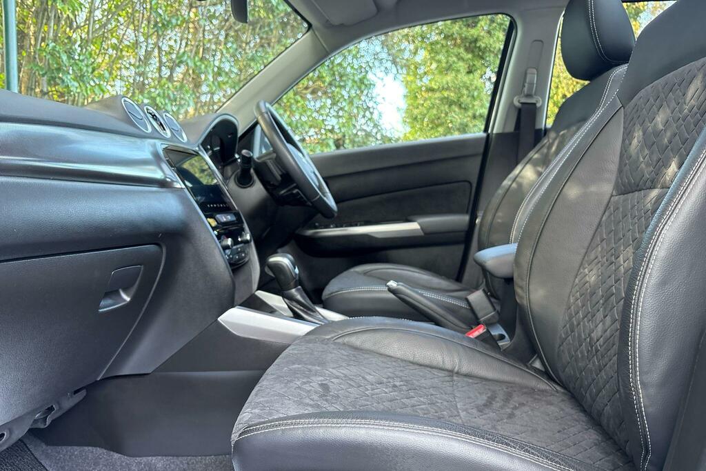 Suzuki Vitara Vitara 1.5 Ultra Ags Euro 6 Ss 2574 S KX74RZJ Silver #3