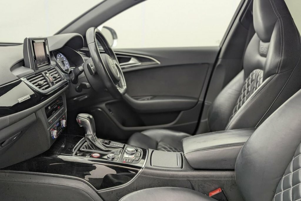 Audi S6 Avant Black Edition Grey #40