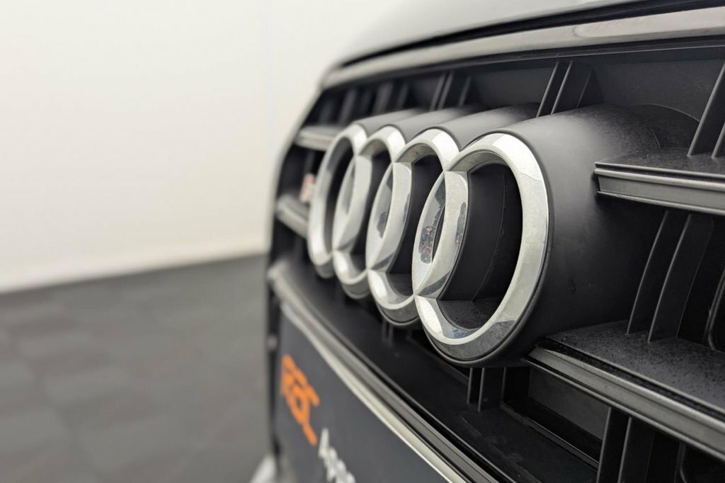 Audi S6 Avant Black Edition Grey #75