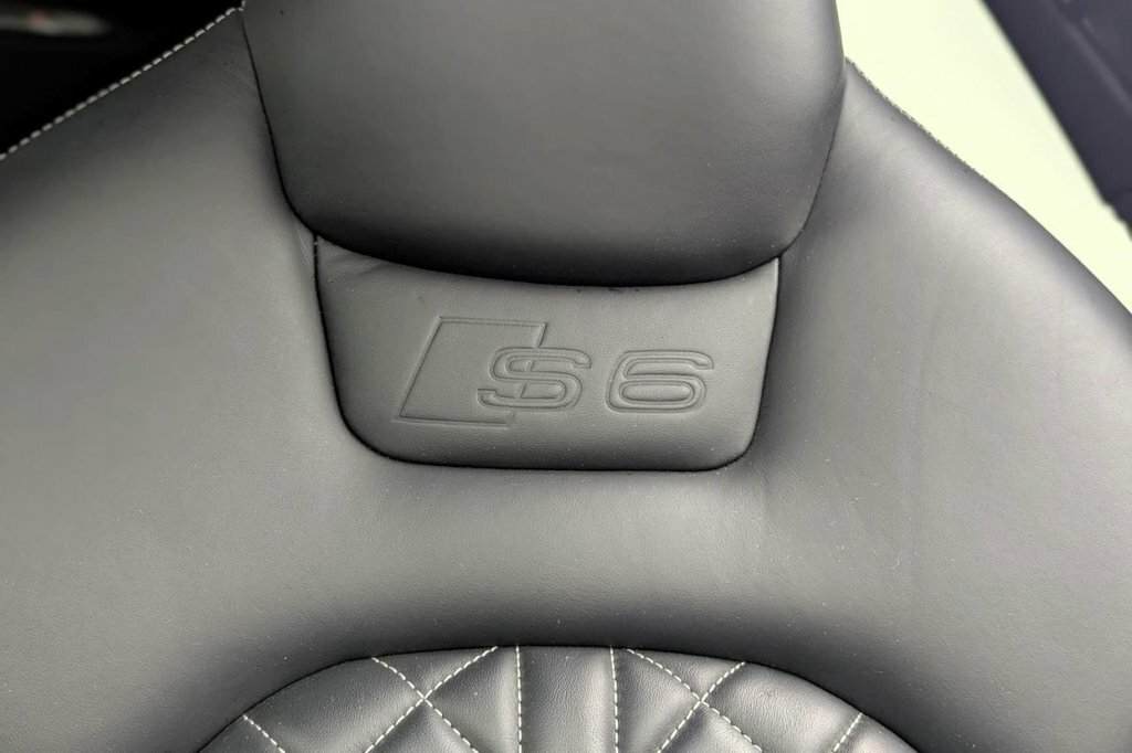 Audi S6 Avant Black Edition Grey #46