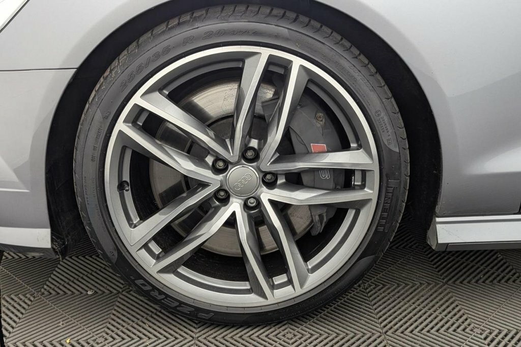 Audi S6 Avant Black Edition Grey #81