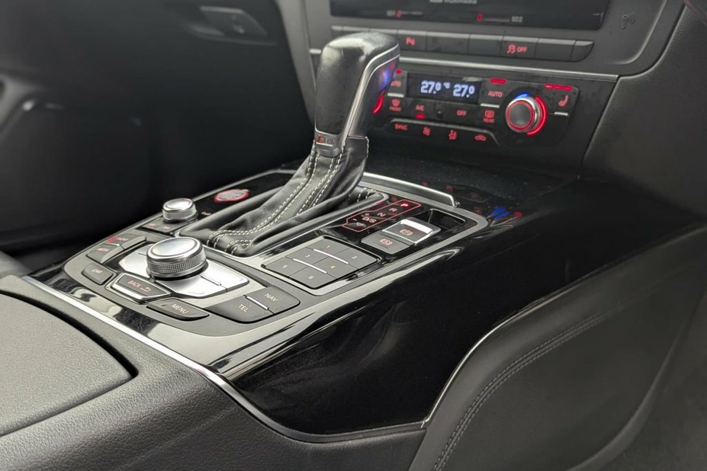 Audi S6 Avant Black Edition Grey #64