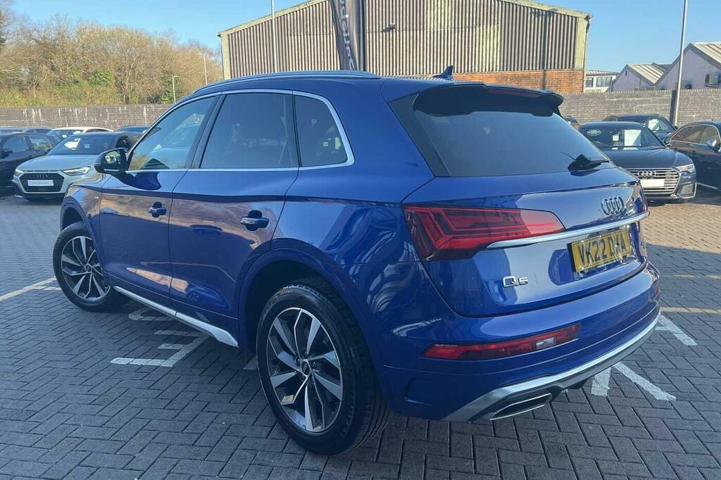 Audi Q5 S Line 40 Tdi Quattro 204 Ps S Tronic VK22DWA Blue #3