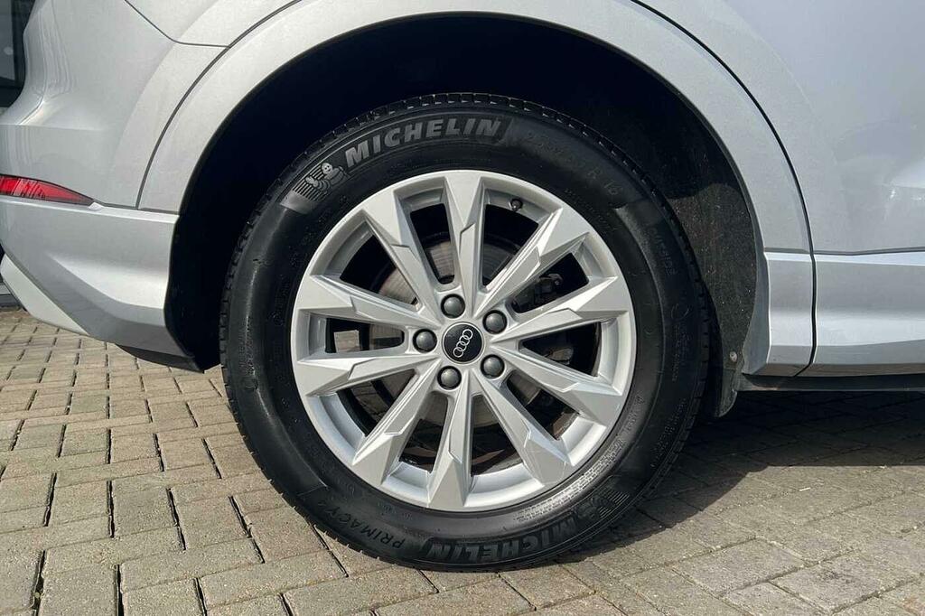 Audi Q3 Sport 35 Tdi Quattro 150 Ps S Tronic HG71NMJ Silver #5