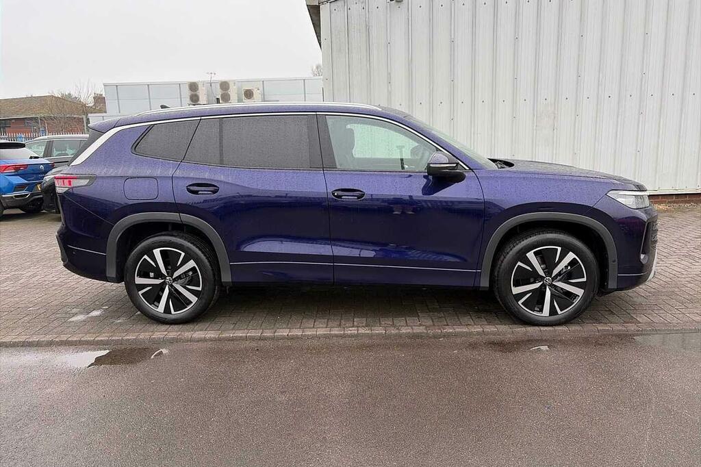 Volkswagen Tayron 1.5 Etsi Elegance Dsg7 7 Seat HJ26JSY Purple #4