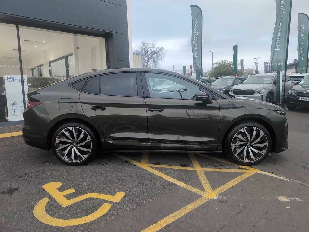 Skoda ENYAQ 210Kw 85 Sportline 82Kwh WJ26CYP Green #4