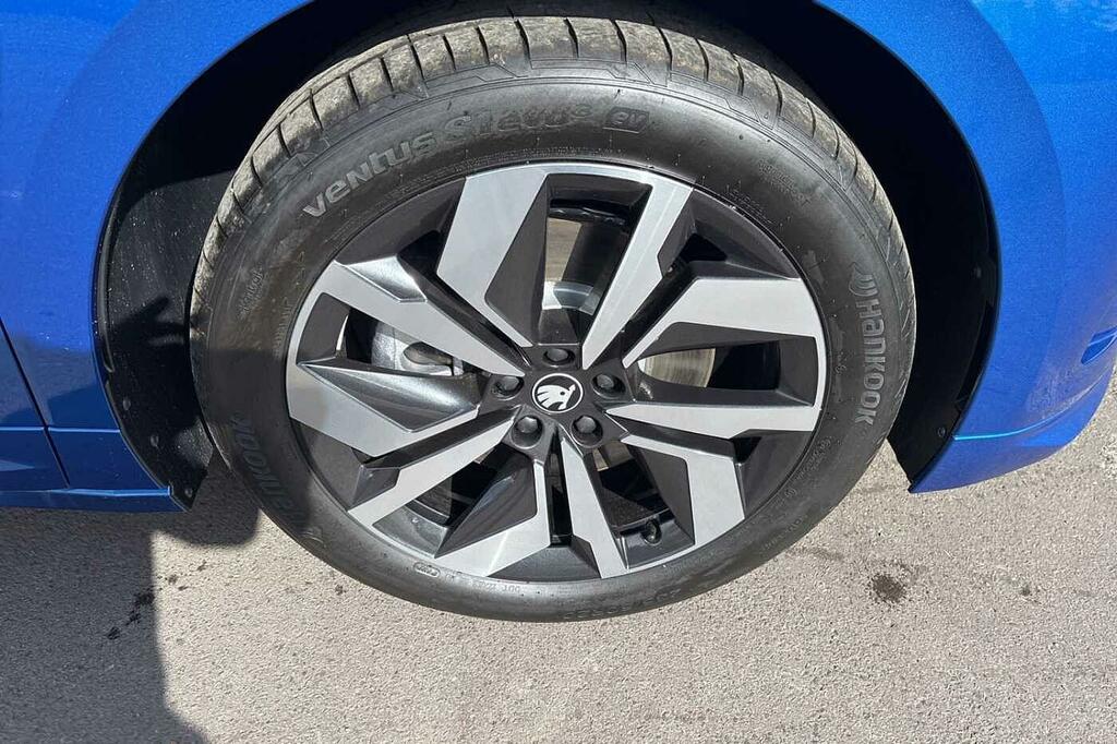 Skoda ENYAQ 210Kw 85 Sportline 82Kwh WJ26CXW Blue #5