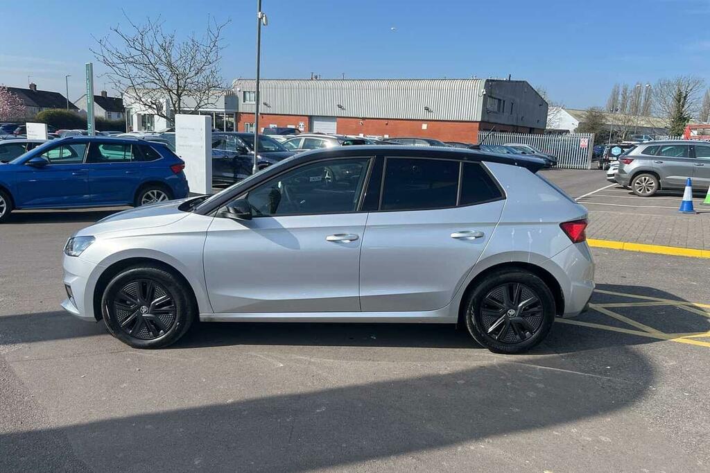 Skoda Fabia 1.0 Mpi 80 Colour Edition YL24CVE Silver #4