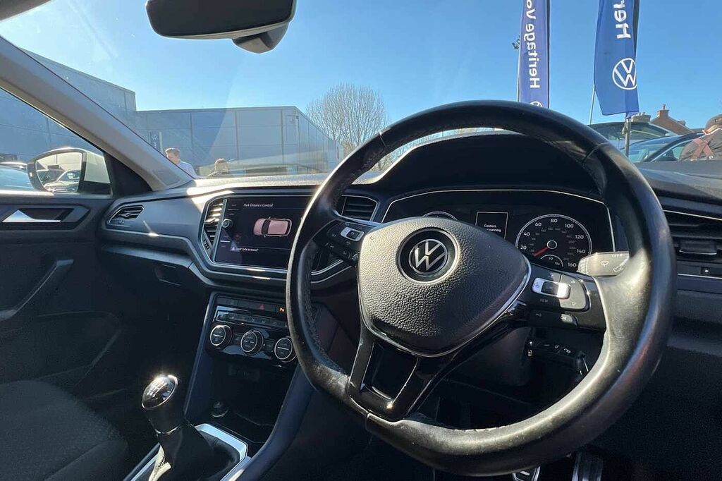 Volkswagen T-Roc 1.0 Tsi 110 United WM70GWG White #6
