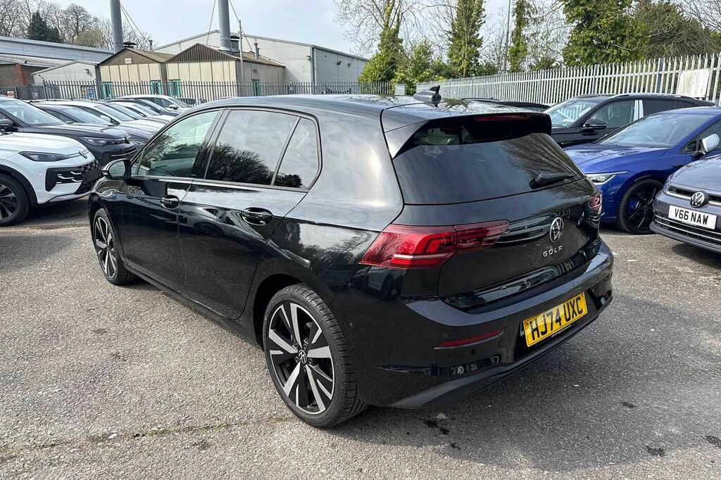 Volkswagen Golf 1.5 Tsi 150 Match HJ74UXC Black #3