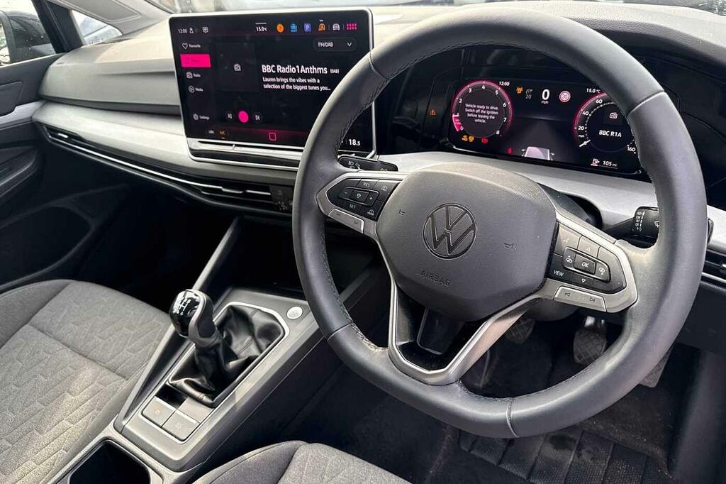 Volkswagen Golf 1.5 Tsi 150 Match HJ74UXC Black #6