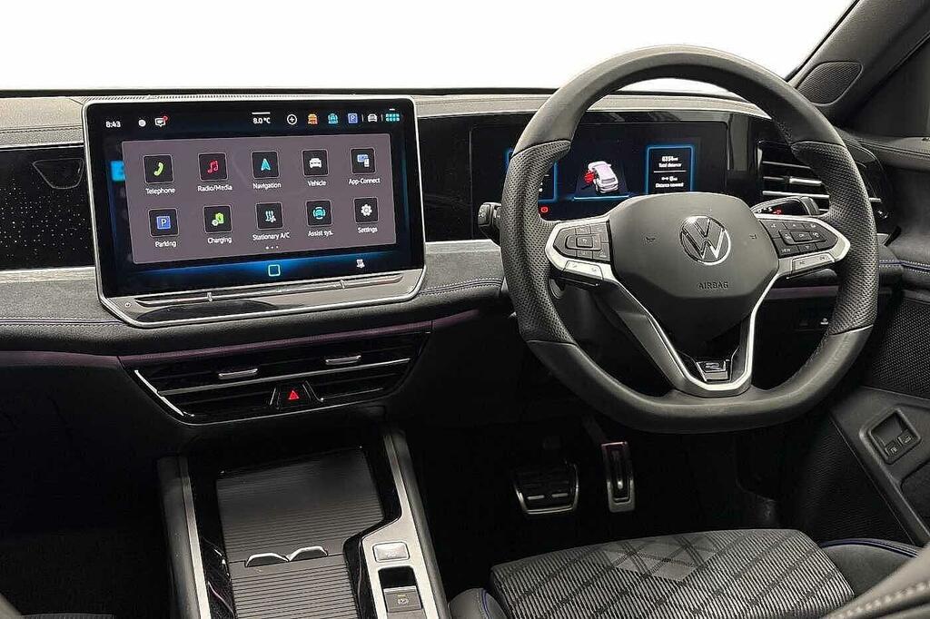 Volkswagen Passat 1.5 Tsi Ehybrid 272 R-line Dsg KP75BHK Black #2