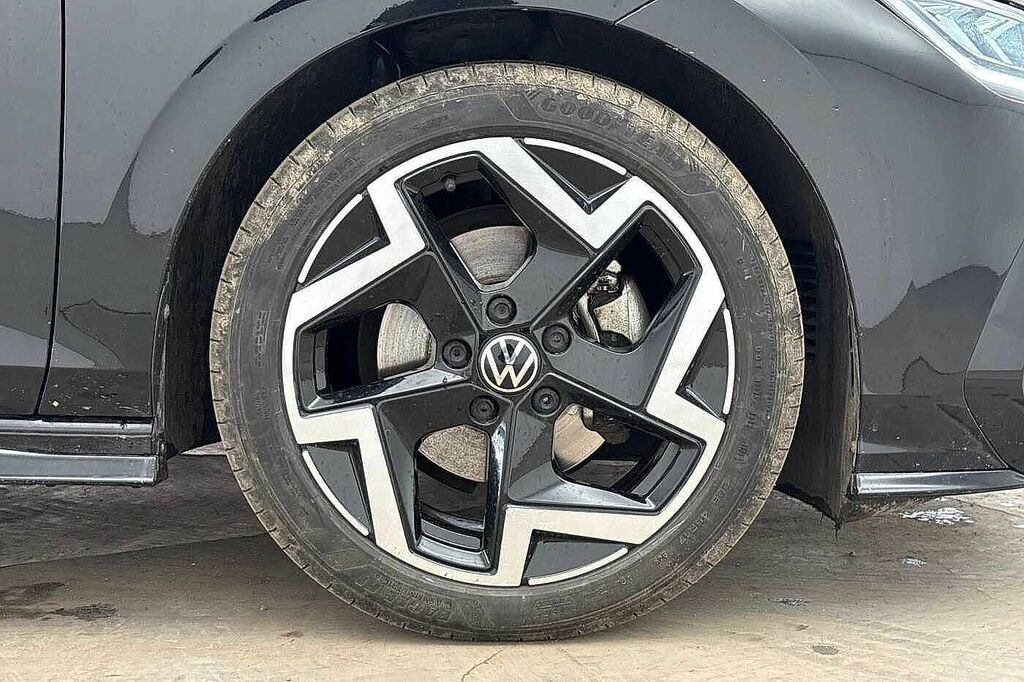 Volkswagen Golf 1.5 Tsi 150 R-line GF25UHA Black #5