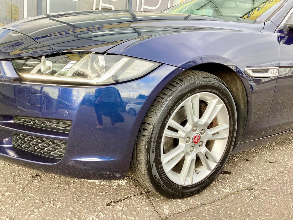 Jaguar XE 2L Prestige PN65TTJ Blue #5