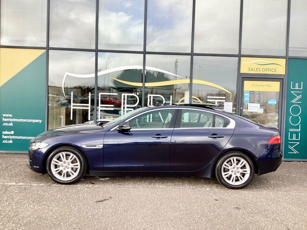 Jaguar XE 2L Prestige PN65TTJ Blue #6