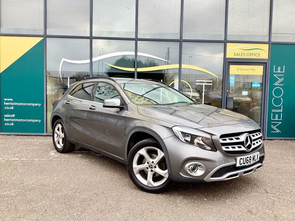 Mercedes-Benz GLA Class 1.6L Sport Grey