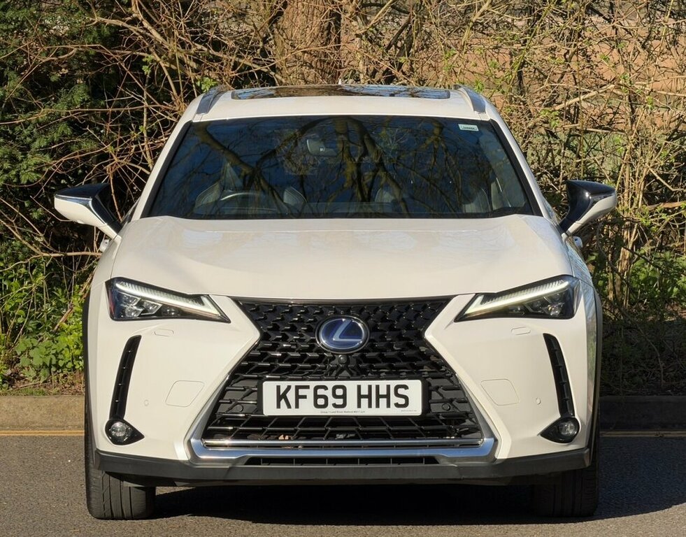 Lexus UX 2L Takumi KF69HHS White #2