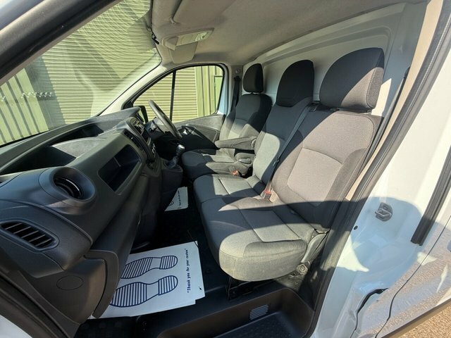 Renault Trafic 2.0 Dci Energy 30 Business Panel Van M HN71OHW White #5