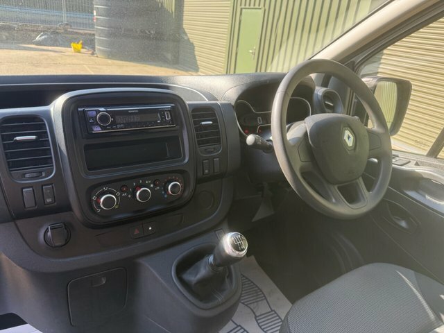 Renault Trafic 2.0 Dci Energy 30 Business Panel Van M HN71OHW White #6