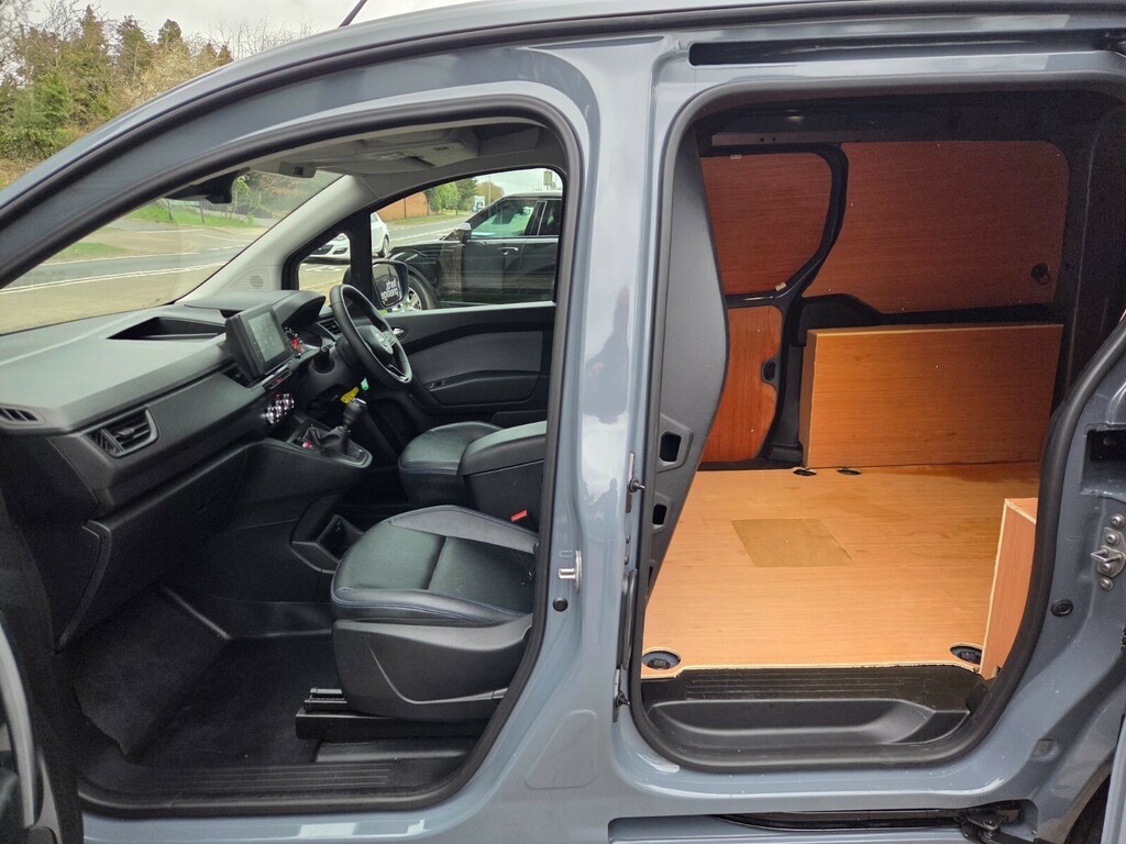 Nissan TOWNSTAR 1.3 Acenta Van DP24JUE Grey #2