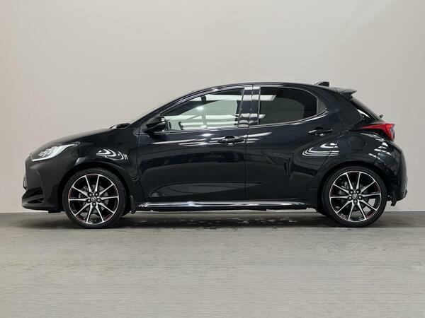 Toyota Yaris 1.5 Vvt-h Gr Sport Hatchback Hybrid E-c LM73UYY Black #6